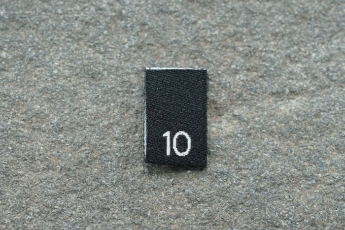 10